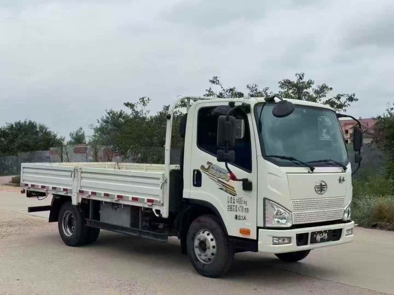 东营25年解放解放卡车2