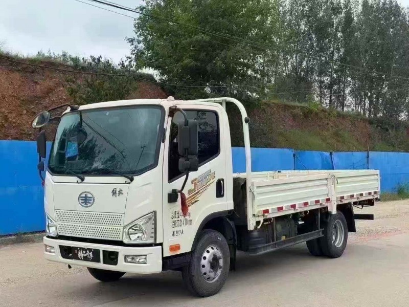 东营25年解放解放卡车3