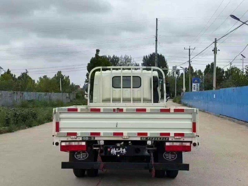 东营25年解放解放卡车9