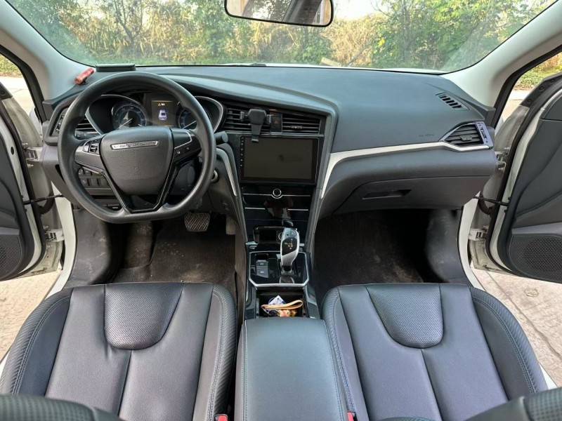 徐州22年启辰D607