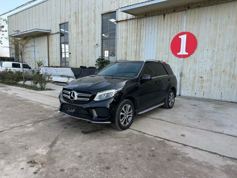 徐州17年奔驰GLE2