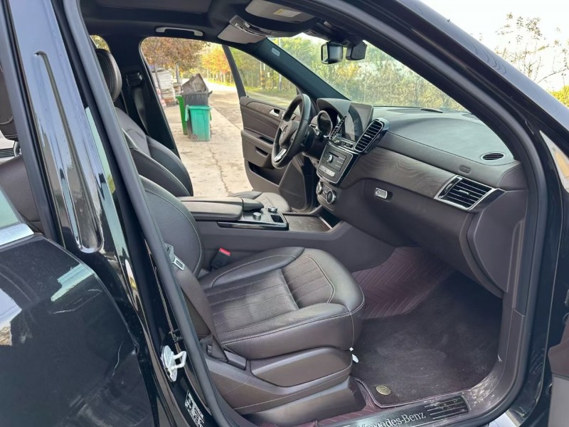 徐州17年奔驰GLE8