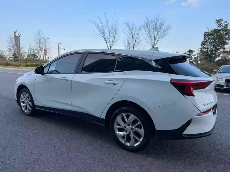 淮安24年别克微蓝9