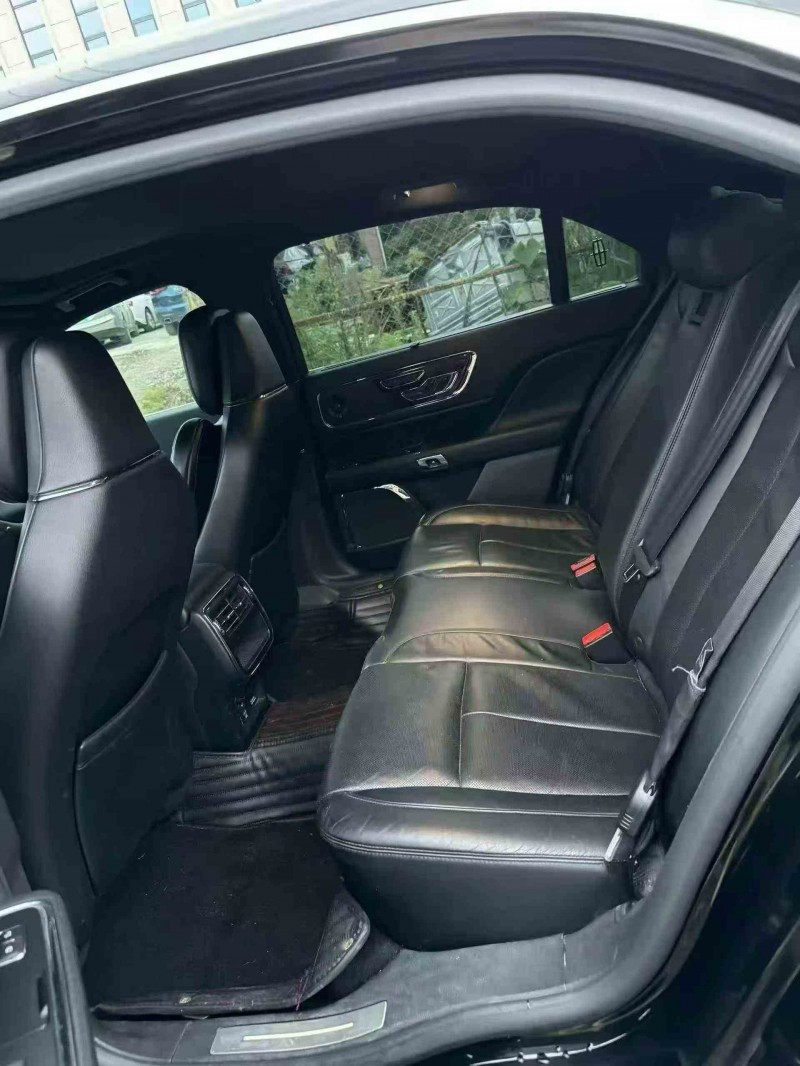 衡阳17年林肯大陆5