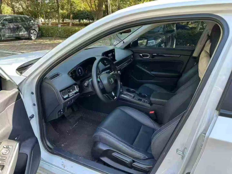 衡阳24年本田型格6