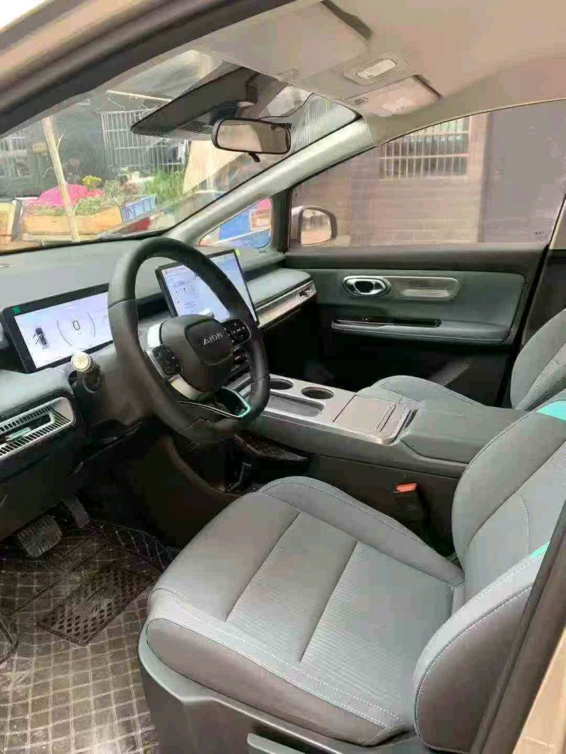 张家界24年传祺埃安Y5