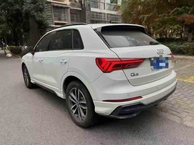 淮安21年奥迪Q38