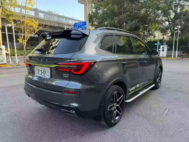 长沙22年荣威RX53