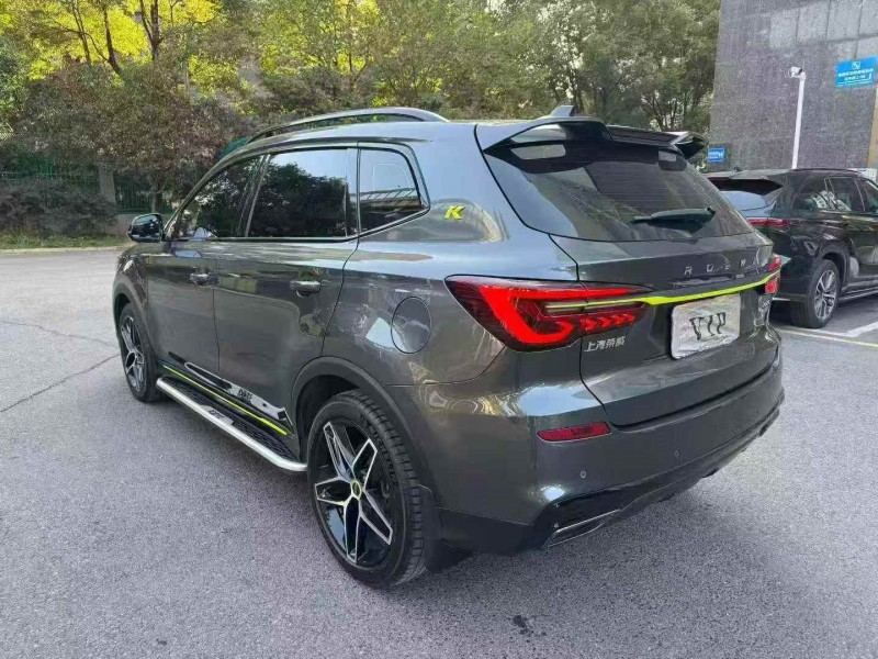 长沙22年荣威RX56