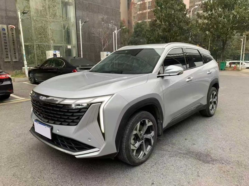 长沙23年吉利博越2