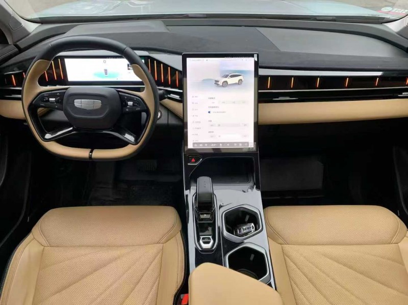 长沙23年吉利博越9