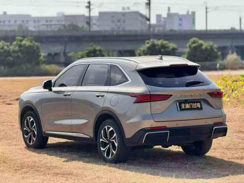 汕头23年哈弗枭龙8