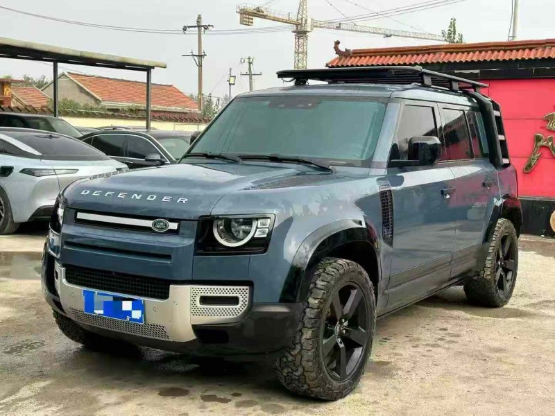 淄博22年路虎卫士2