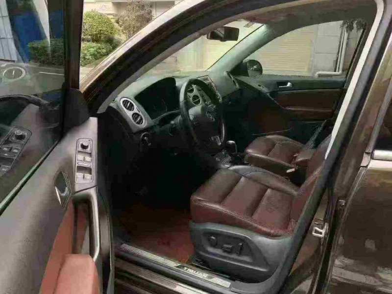 佛山15年大众途观5