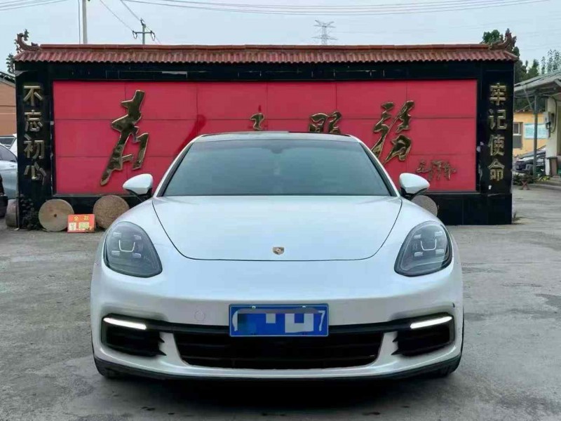 淄博18年保时捷帕拉梅拉1
