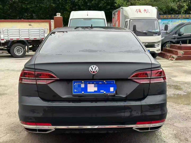 淄博20年大众辉昂9