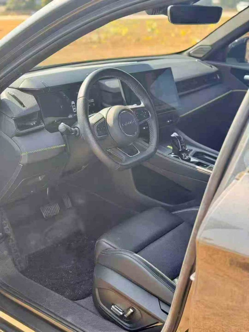 湛江23年领克034