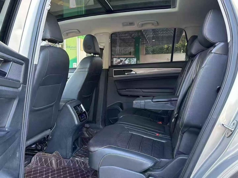 深圳18年大众途昂7