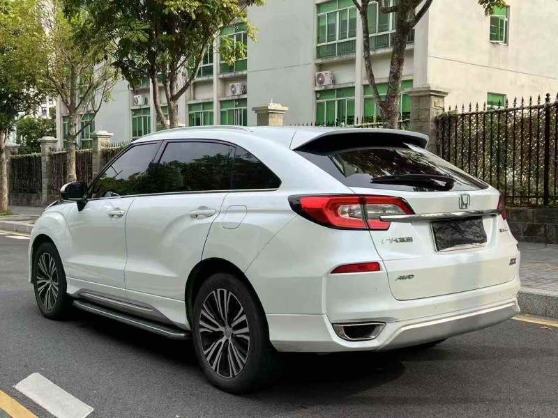 深圳18年本田冠道8