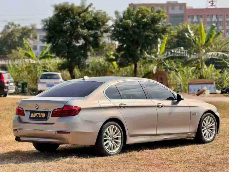 张家界16年宝马5系7