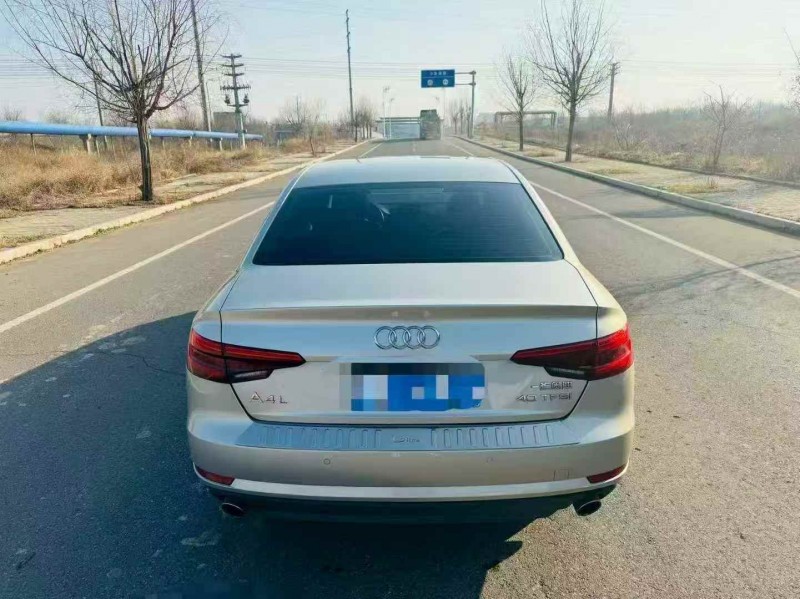 烟台17年奥迪A4L9