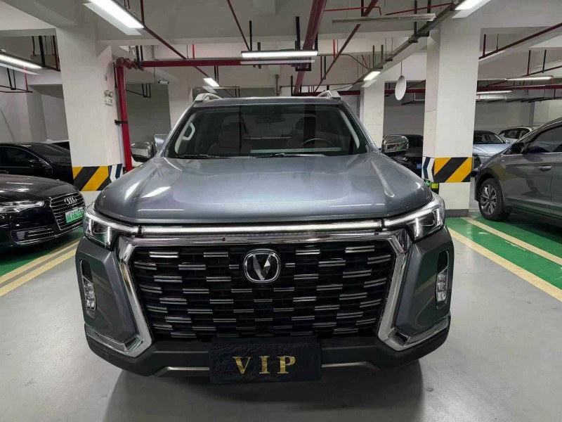 成都23年长安汽车览拓者1