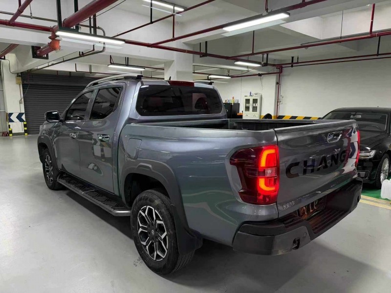 成都23年长安汽车览拓者7