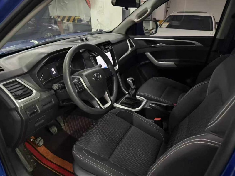 成都23年大通T604