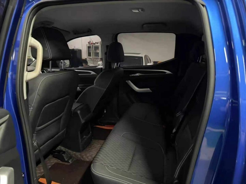 成都23年大通T605