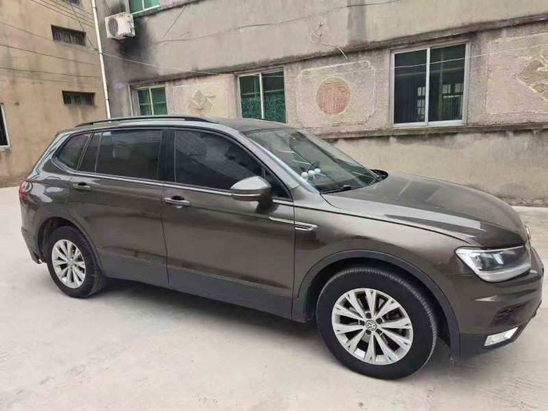 连云港18年大众途观3