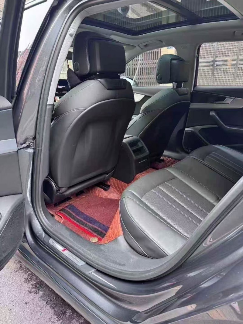 长沙21年奥迪A4L4