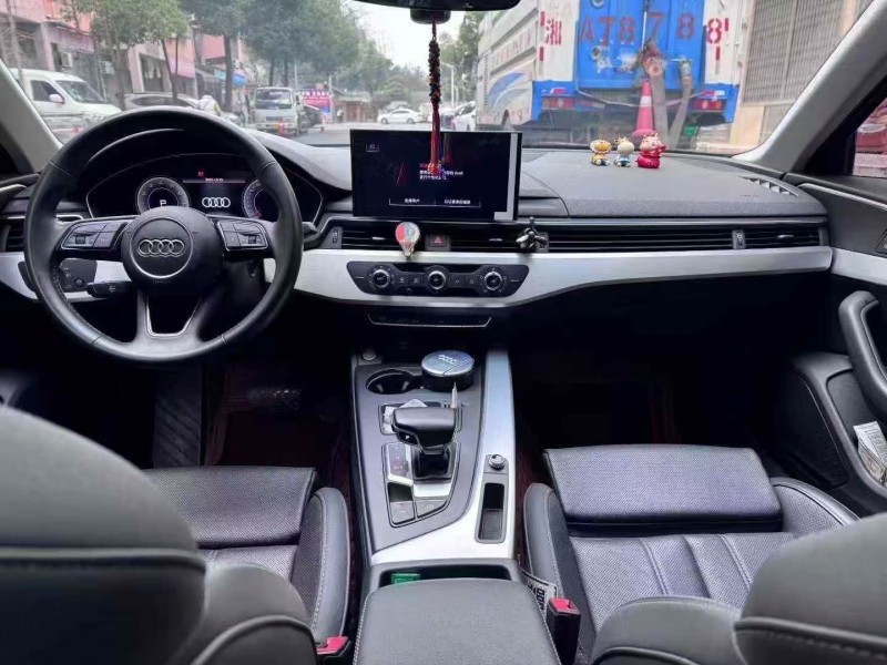 长沙21年奥迪A4L5