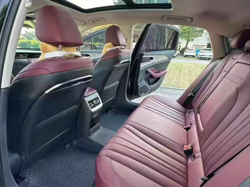 南宁24年红旗H56