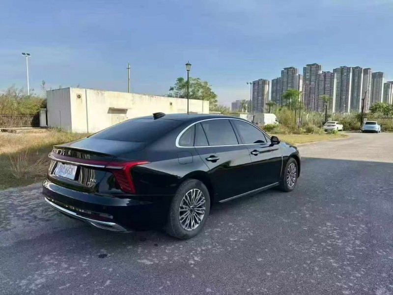 南宁24年红旗H57