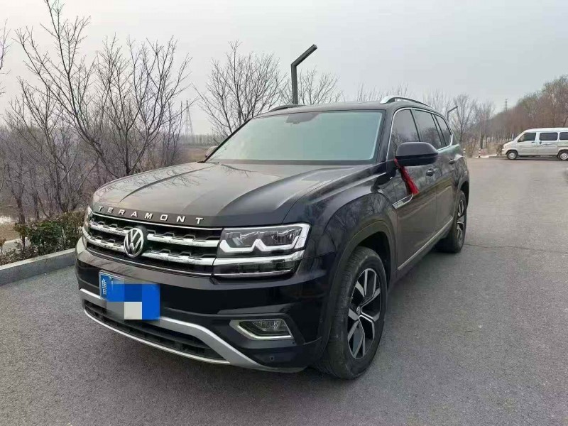 青岛20年大众途昂3