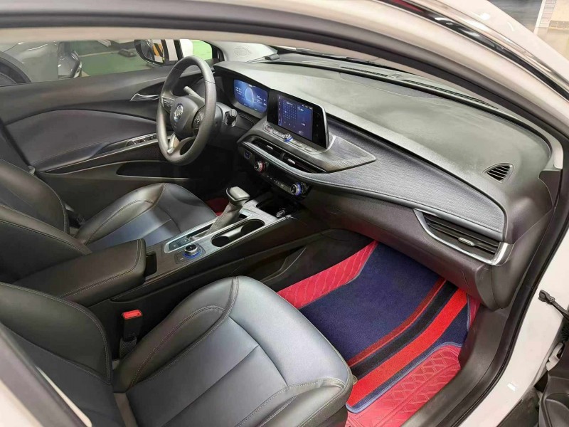 成都23年别克微蓝7