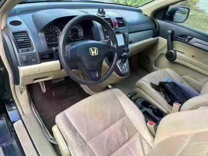 南宁11年本田CRV4