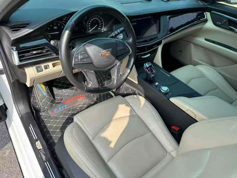 南宁19年凯迪拉克CT64