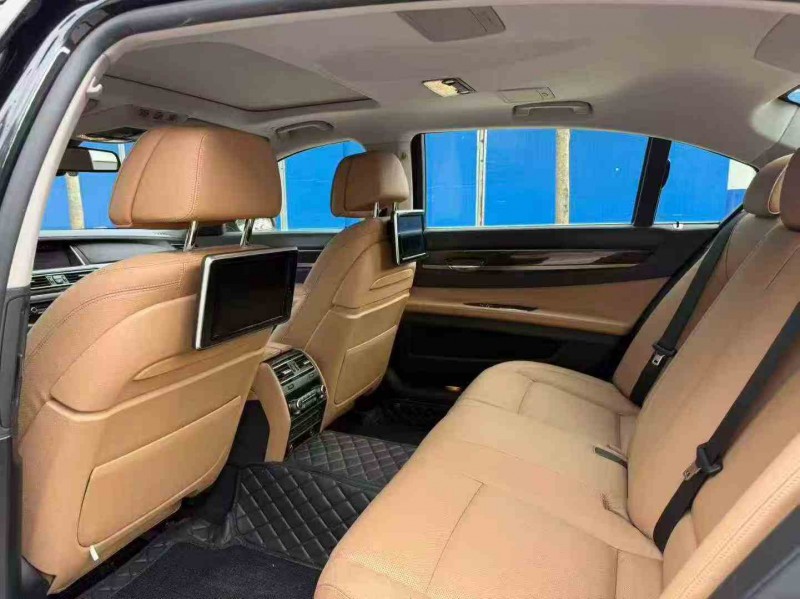 南宁13年宝马7系6