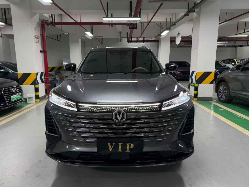 成都24年长安汽车CS751