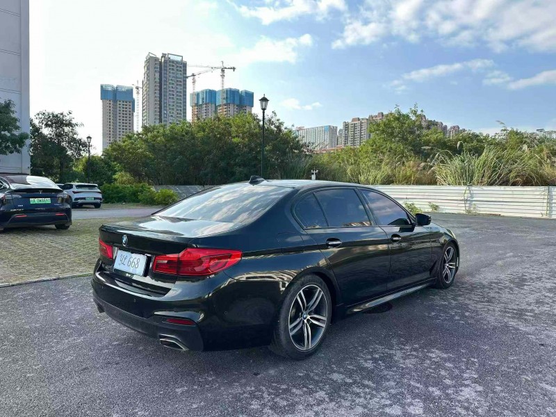 南宁18年宝马5系8