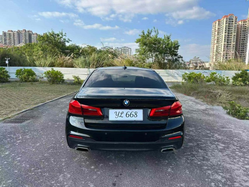 南宁18年宝马5系9