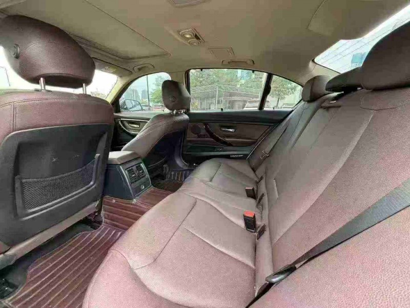 南宁18年宝马3系6