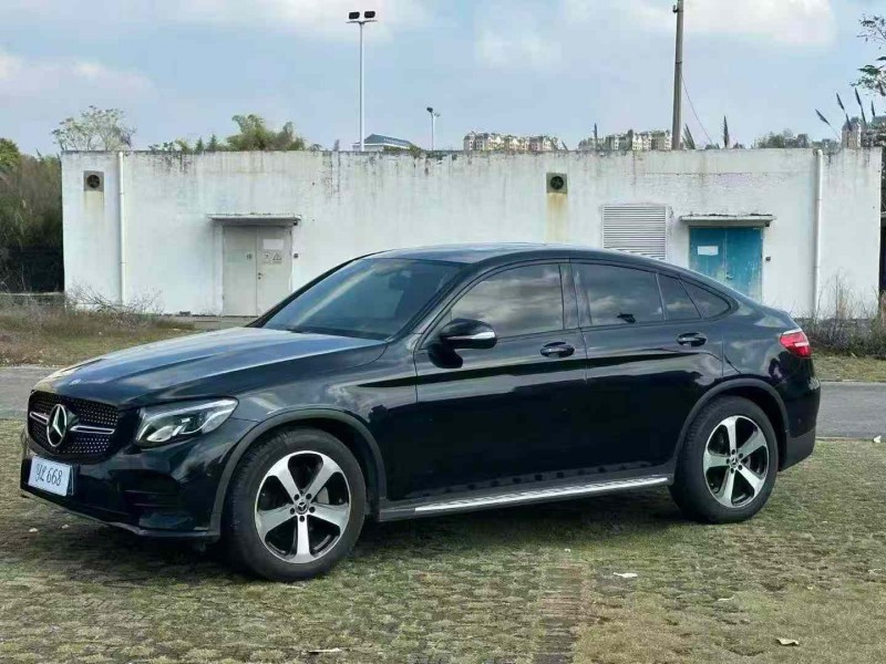 南宁17年奔驰GLC3