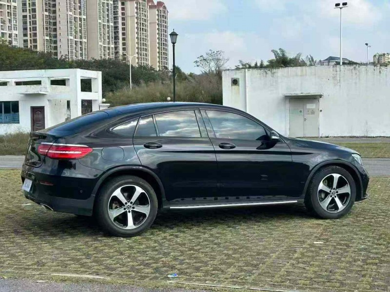 南宁17年奔驰GLC8