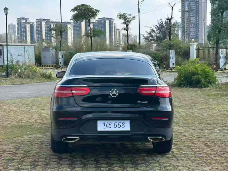 南宁17年奔驰GLC9