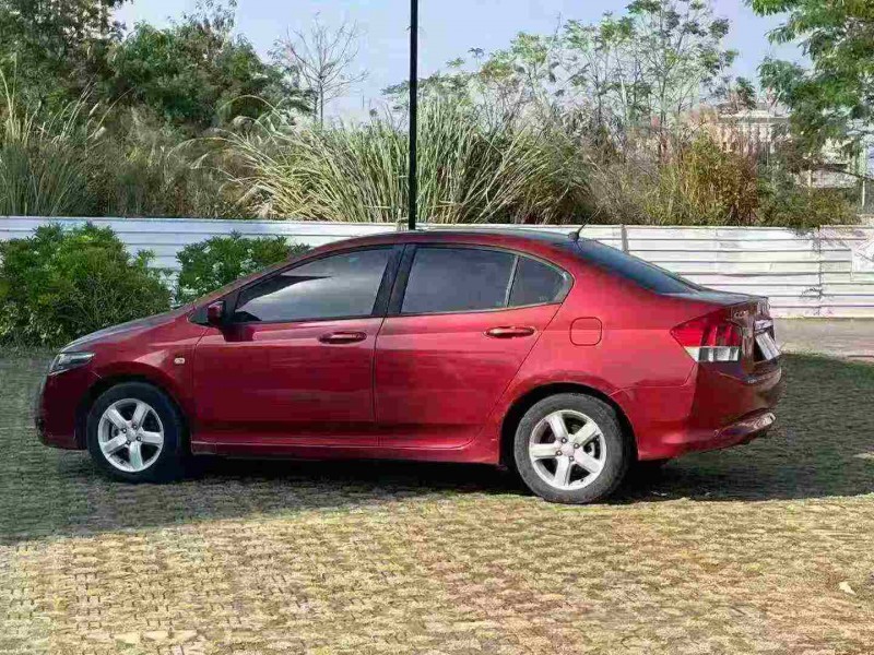 南宁11年本田锋范8