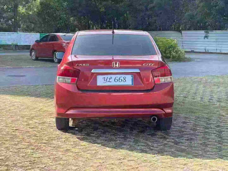 南宁11年本田锋范9