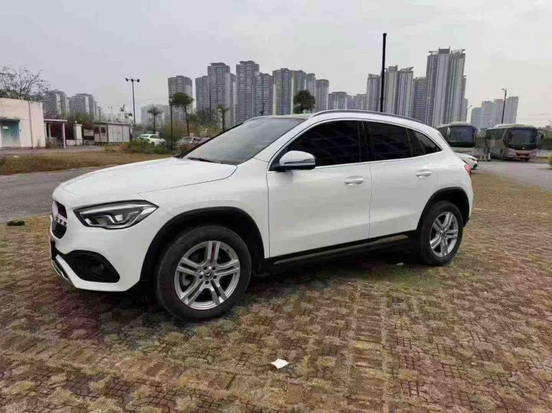 南宁23年奔驰GLA2