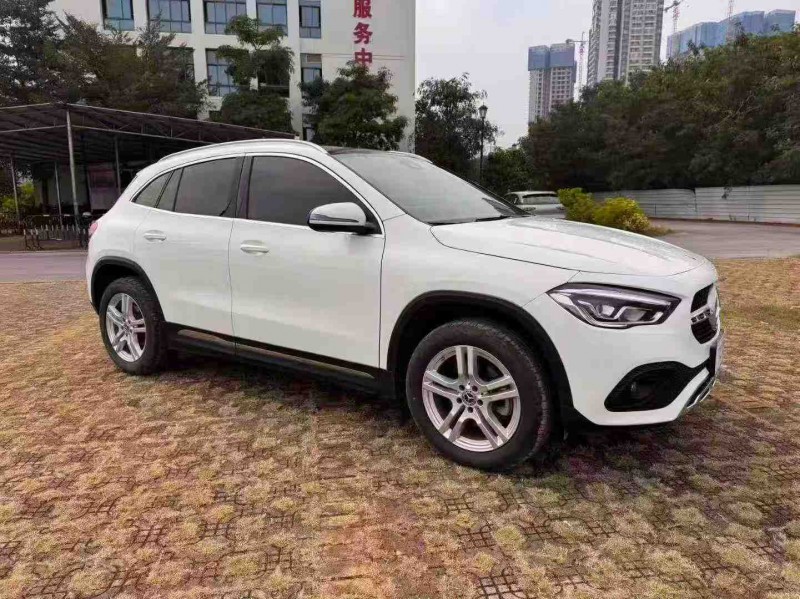 南宁23年奔驰GLA3